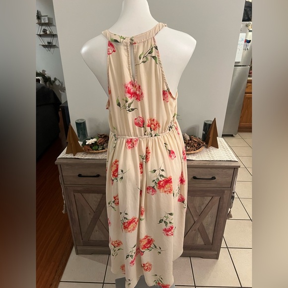 Torrid women’s hi low ivory floral goddess tunic tank - Picture 4 of 5